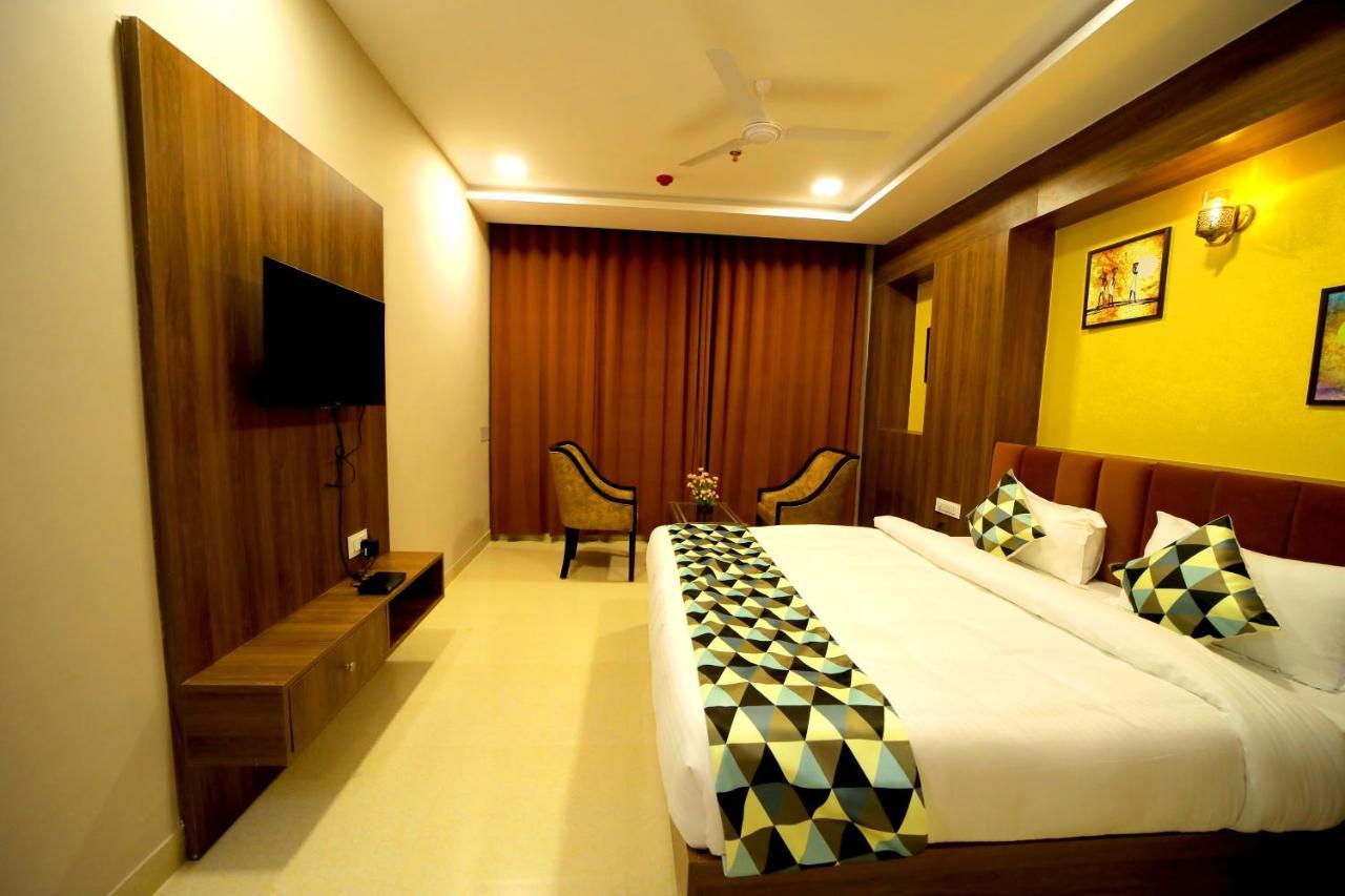 The Sky Imperial - Shahi Hotels & Resort Nāthdwāra Exterior foto
