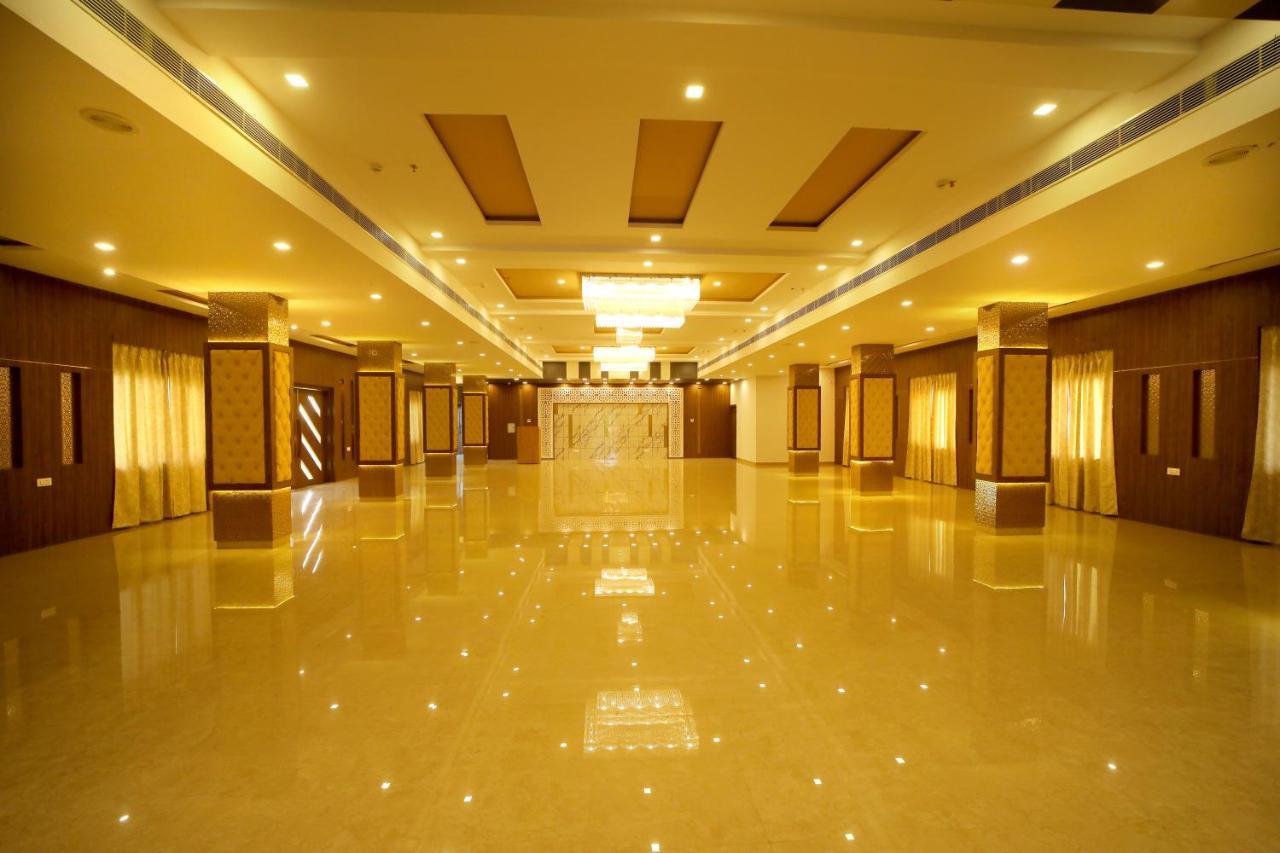 The Sky Imperial - Shahi Hotels & Resort Nāthdwāra Exterior foto